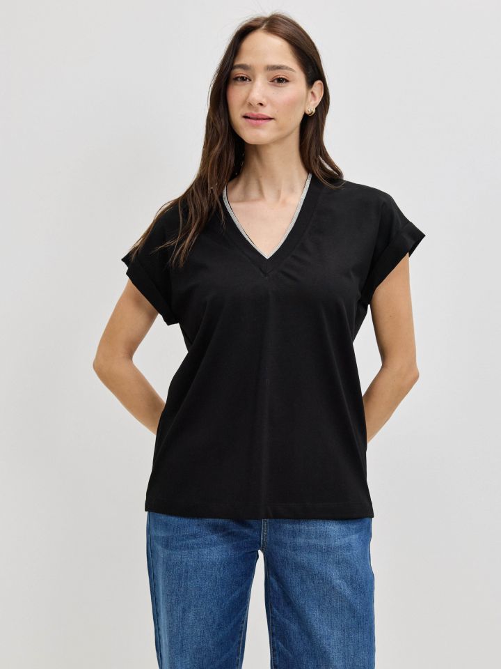 חולצה V לורקס PROMO בצבע שחור