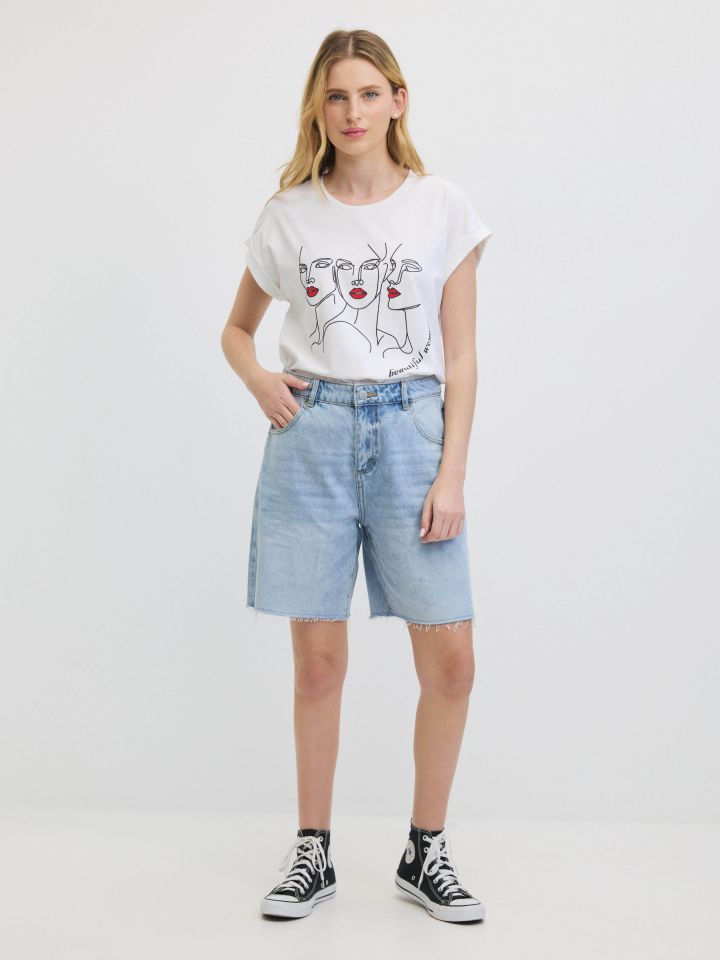 מכנסיים ג’ינס קצר PROMO בצבע ג’ינס בהיר