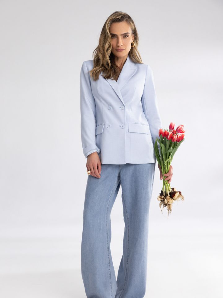 מכנסיים ג’ינס חגורה בצבע ג’ינס בהיר