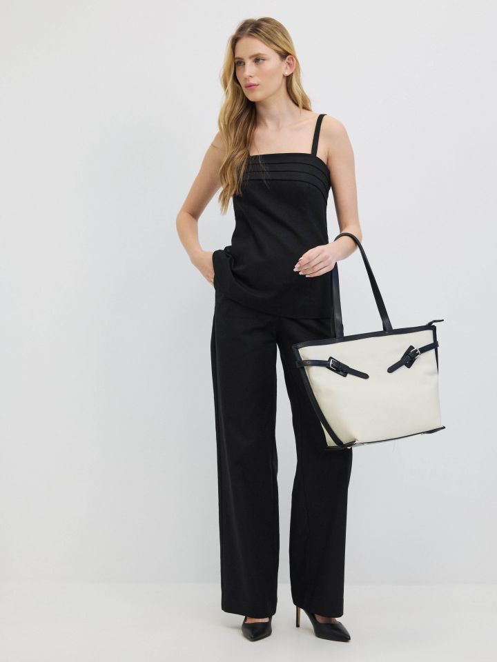 מכנסיים גומי בגב בצבע שחור