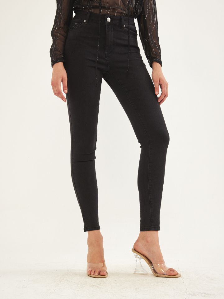 מכנסי ג’ינס יהלומים בכיסים בצבע שחור