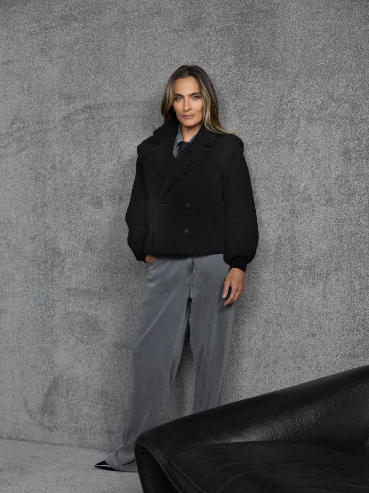 מכנסיים ג’ינס ויסקוזה מתרחב בצבע אפור כסף