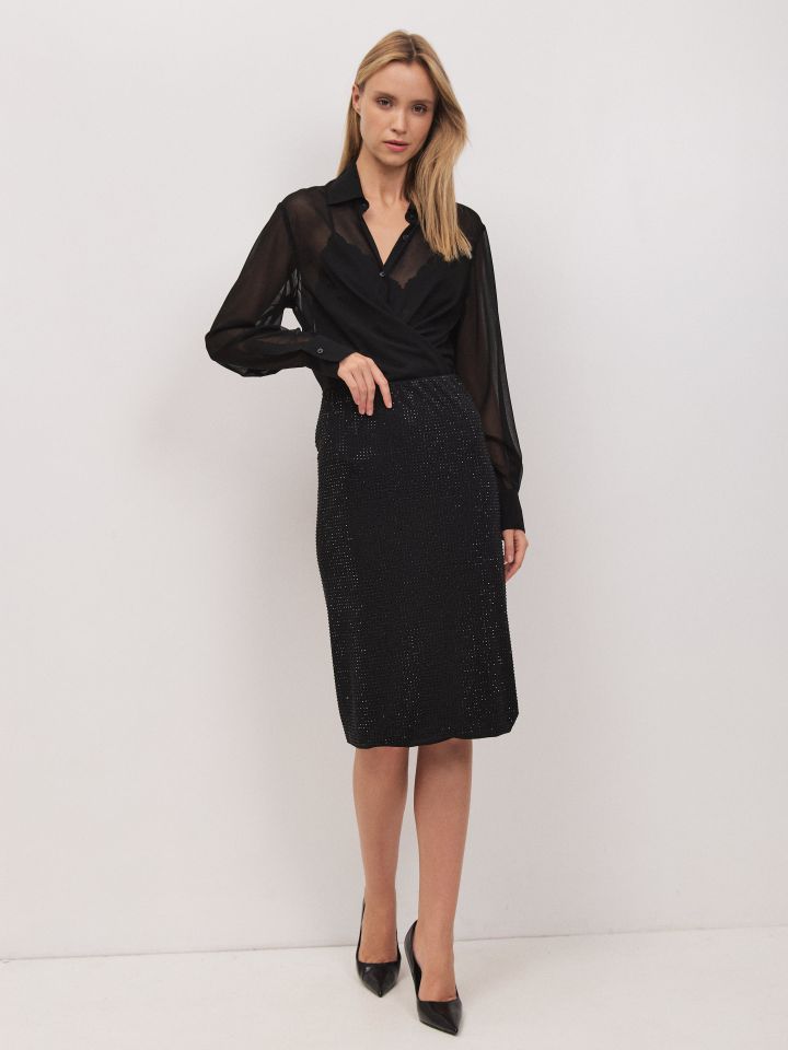 חצאית דמוי יהלומים בצבע שחור
