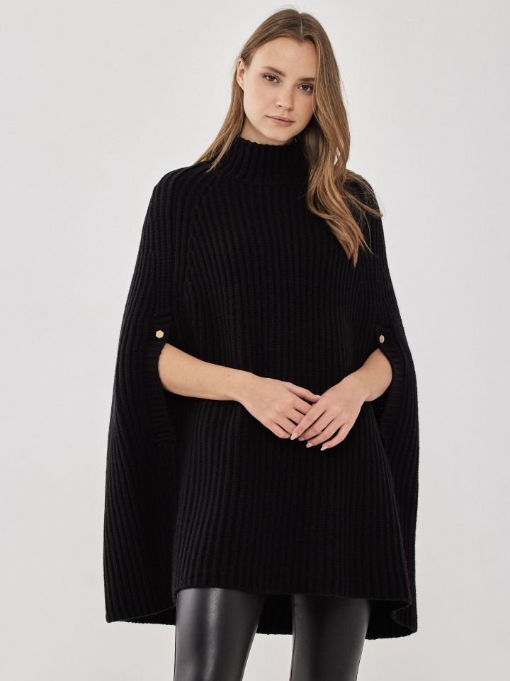 פונצ’ו סריג LINOR בצבע שחור