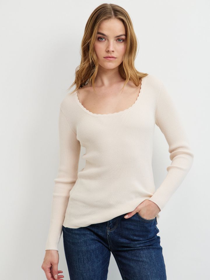 סריג פתח עגול PROMO בצבע בייז’