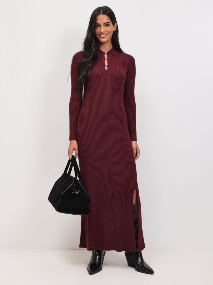 שמלה סריג צוארון כפ’ דמוי יהלומים בצבע בורדו