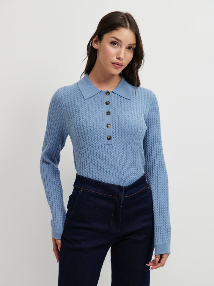 סריג צמות וצווארון PROMO בצבע תכלת אורלי