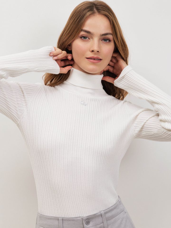 סריג גולף צמות PROMO בצבע אופוויט