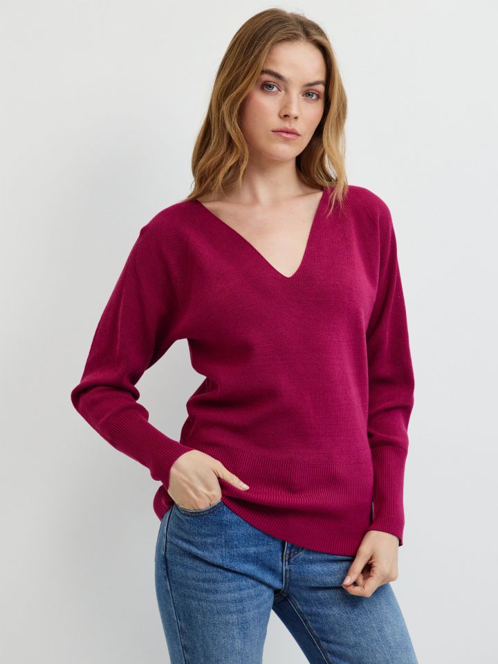 סריג V מנגטים רחבים PROMO בצבע דובדבן