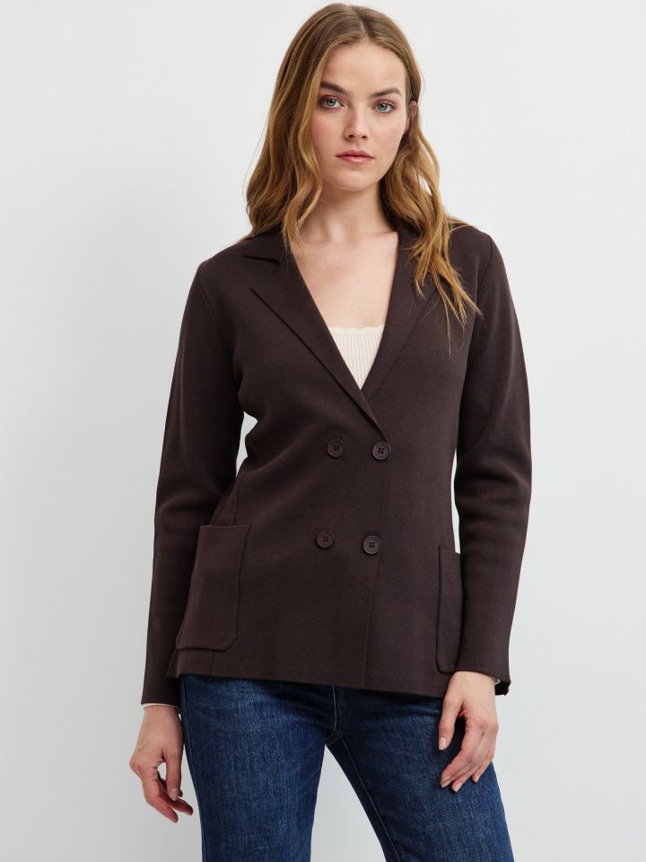 עליונית סריג כיסים בצבע חום