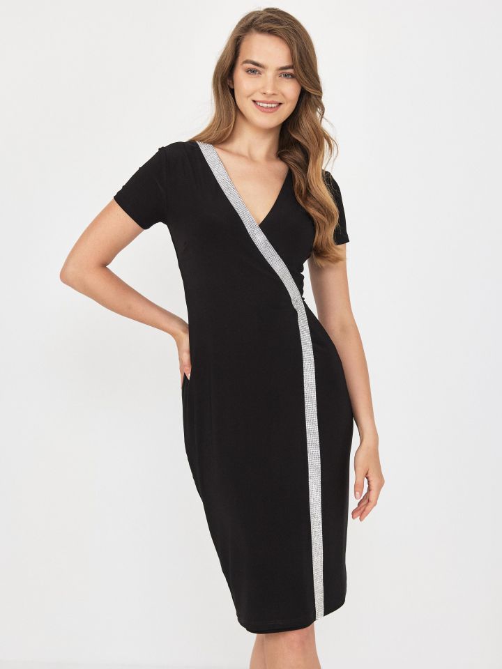 שמלה מעטפה יהלומים בצבע שחור