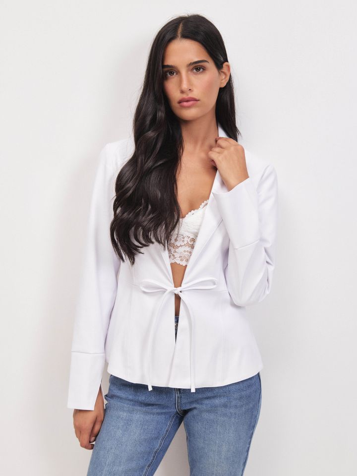 עליונית דמוי עור קשירה בצבע לבן