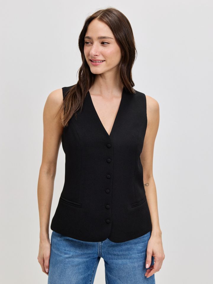 וסט V כפתורים PROMO בצבע שחור