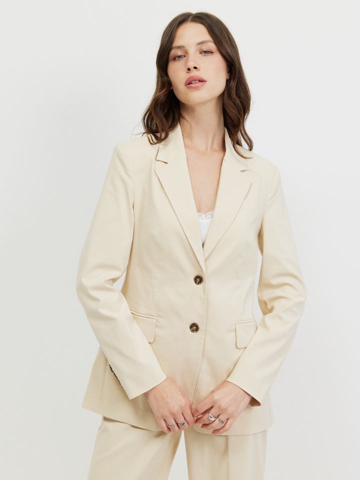 ג’קט PROMO LIA בצבע טיבעי