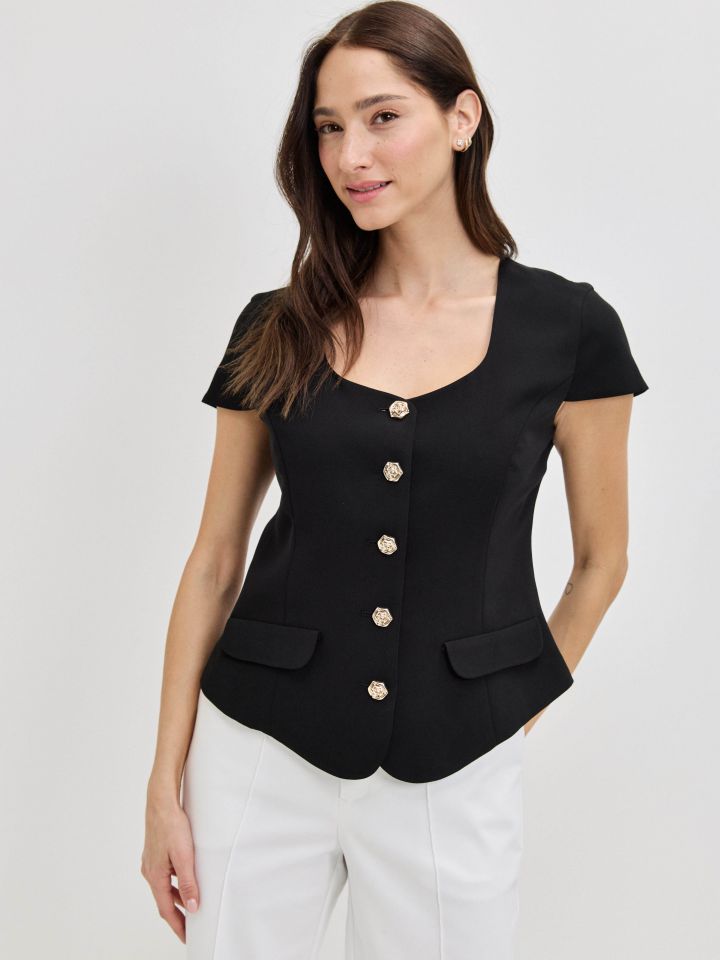 וסט כפתורים ROMI בצבע שחור