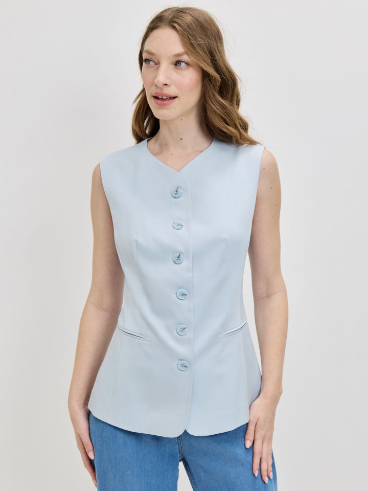 וסט כפתורים ROMI בצבע תכלת