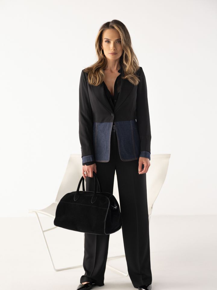 תיק דמוי זמש BIG SIZE בצבע שחור