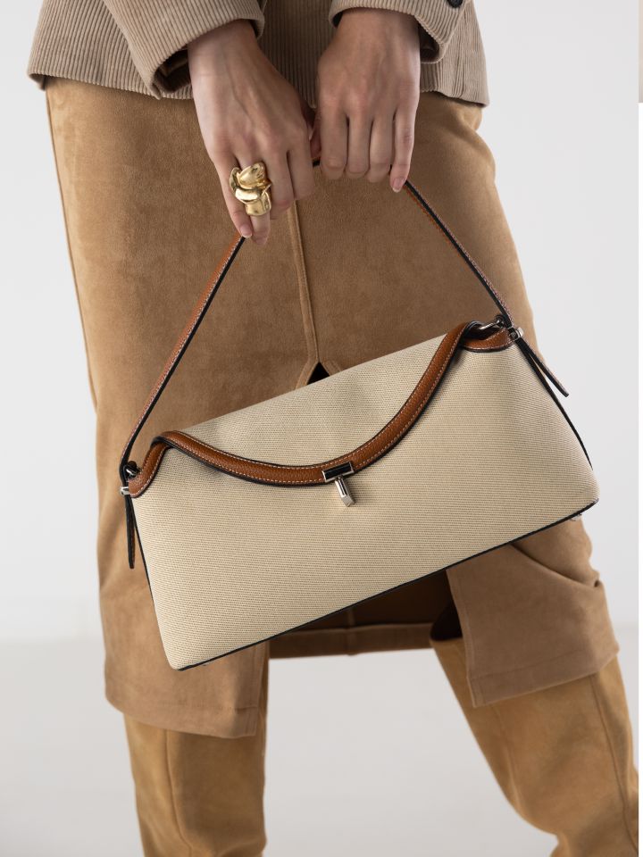 תיק קנבס שילוב אבזם בצבע בייז’