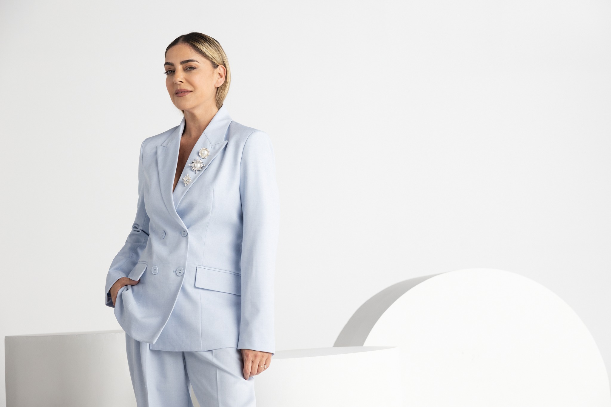 New Season, New Essentials. ✨ 
הפריטים שילוו אותך כבר כאן
מוכנה להתאהב?

פריט שני ב50% הנחה מהקולקציה החדשה 
מחכים לך בסניפים ובמשלוח חינם בכל רכישה באתר 

על הזול מביניהם | על הפריטים המשתתפים במבצע | כולל תיקים 
לא כולל פרומו, עודפים ואביזרים | בתוקף עד ה9.4.26