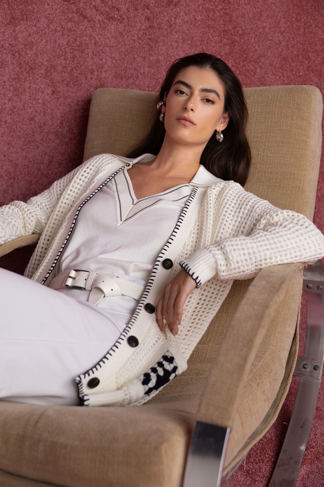 Class meets Comfort ✨
הלוק שלנו לפתיחת השנה, אלגנטי וקלאסי במיוחד
מגוון פריטים עד 50% הנחה, 
מחכים לך בסניפים ובמשלוח חינם בכל רכישה באתר.