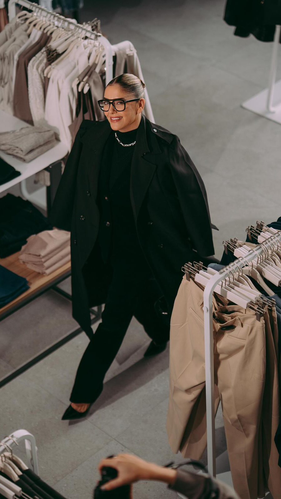 ⁨	SAGA TOTAL LOOK ✨🔥
הלוקים שהולכים לחמם לך את היום⁩