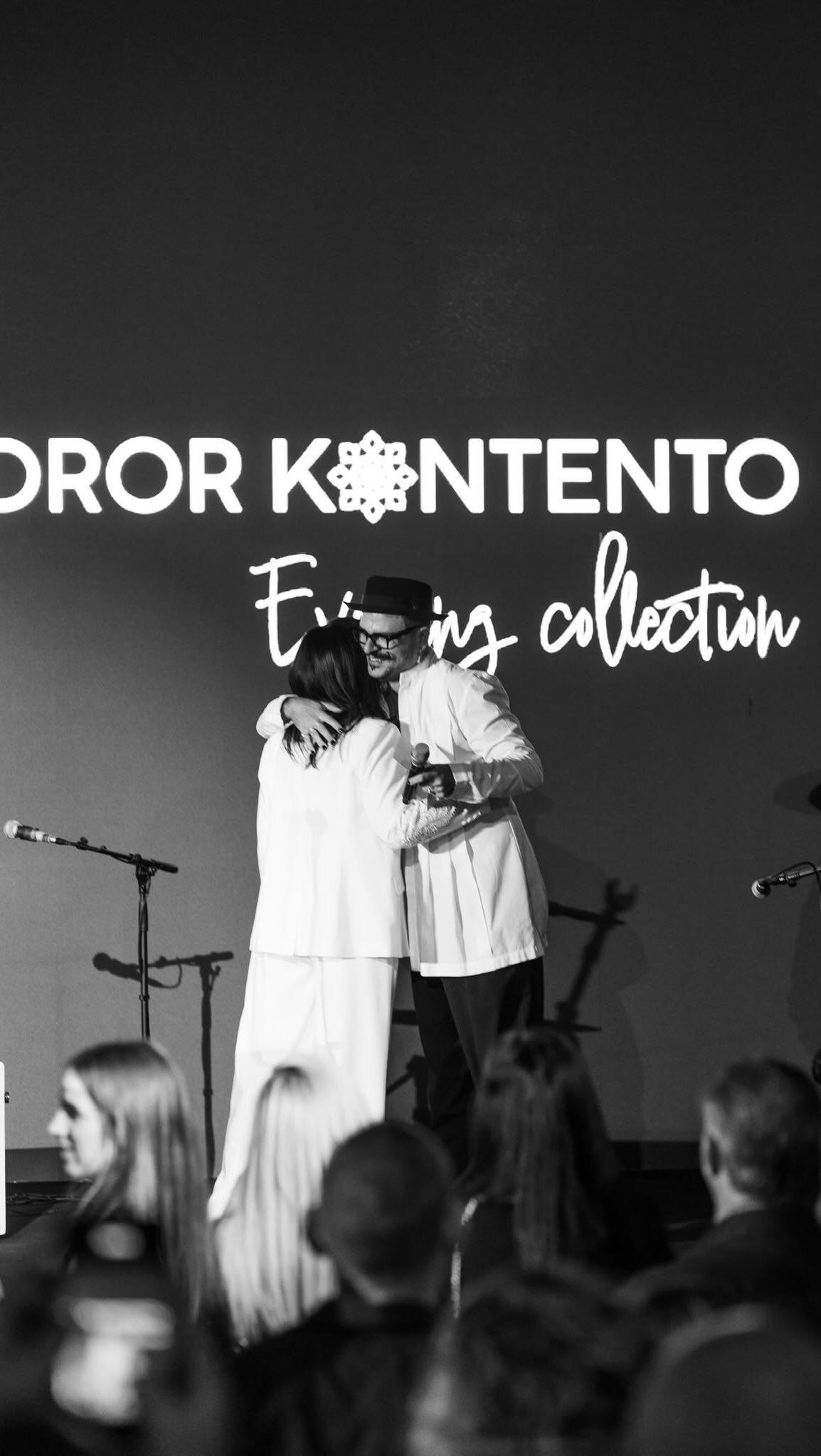 ⁨	⁨	⁨	GOLBARY X DROR KONTENTO
NEW EVENING COLLECTION 

הצצה לאירוע השקת הקולקציה החדשה שלנו בשיתוף מעצב האופנה דרור קונטנטו.
ערב של אופנה, השראה ורגעים בלתי נשכחים, שחגג את היופי של כל אישה.
כי לכל אחת יש את הסיפור שלה, ולכל אחת יש את המוזה שלה.

CHOOSE YOUR MUSE⁩⁩⁩
